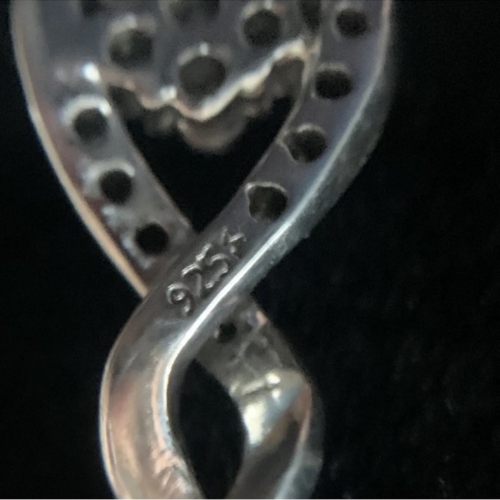 Elegant Silver w/Diamonds Necklace - Picture 6 of 9